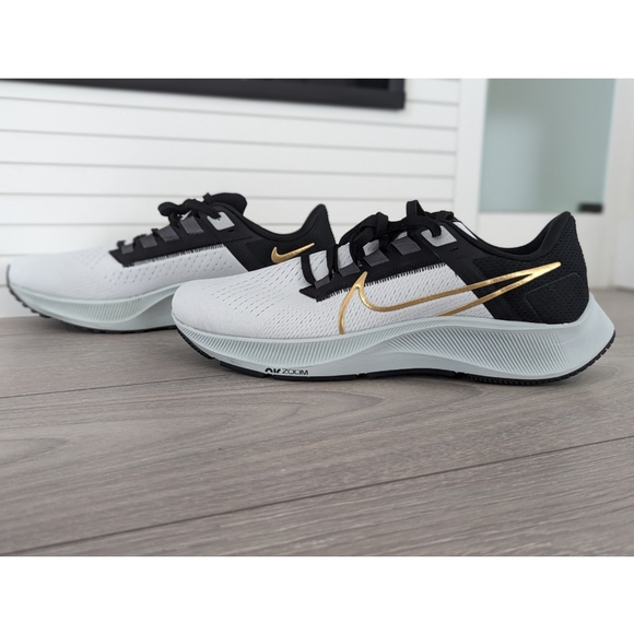 Nike Air Pegasus 38 Photon Dust Metallic Gold Coin (GS) No Box - Picture 4 of 7